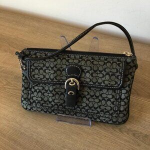 Coach Vintage Y2K Soho Buckle Flap Wristlet Wallet Black & Gray EUC